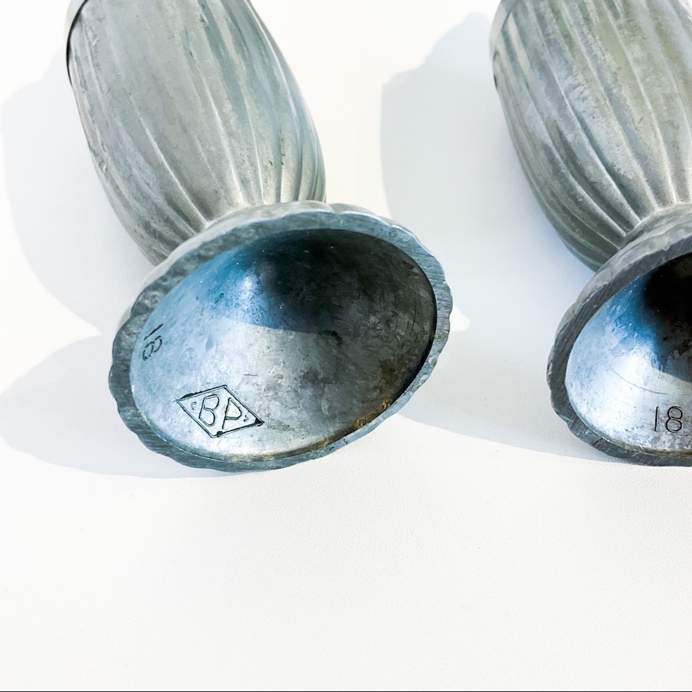Vintage Benedict Procter Silver Plate Bullet Salt Pepper Set - Picture 5 of 9